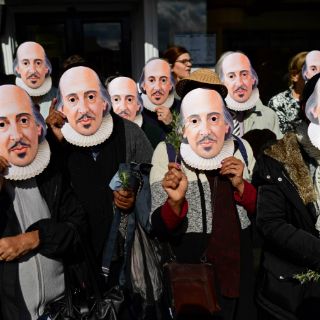 Los británicos rinden tributo a Shakespeare en su 400 aniversario luctuoso