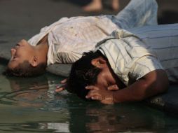 Autoridades recomendaron tomar medidas preventivas como hidratarse y no exponerse al sol durante tiempos prolongados. EL INFORMADOR / ARCHIVO