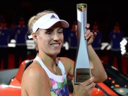 'Es fabuloso poder defender mi título aquí, no hay nada mejor', declaró feliz la ganadora. EFE / M. Murat