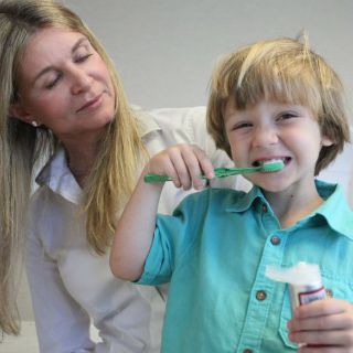 Revisión estomatológica, recomendable a partir de los tres años