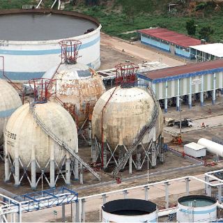 Greenpeace busca tóxicos tras explosión en Coatzacoalcos