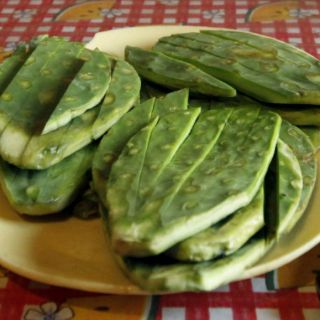 Comer suficiente fibra ayuda a combatir el estreñimiento