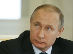 ''Inclinamos nuestras cabezas ante la memoria de los fallecidos'', señala en presidente de Rusia. AP / ARCHIVO