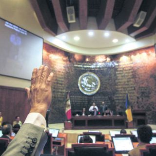 Eligen a Teresa Brito como la nueva contralora estatal