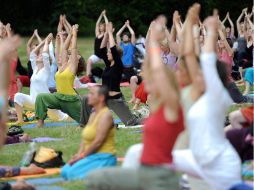 Recomiendan a la población hacer cambios sustanciales en su estilo de vida y practicar yoga y acupuntura. EFE / ARCHIVO