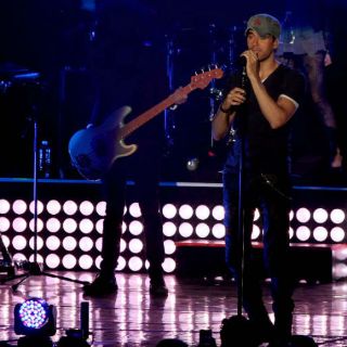 Enrique Iglesias y Nicky Jam arrasan los Billboard Latinos