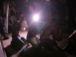 Las 53 personas originarias de la región de la Sierra de Guerrero que participaron en el bloqueo están a disposición de la PGR. EFE / J. De La Cruz