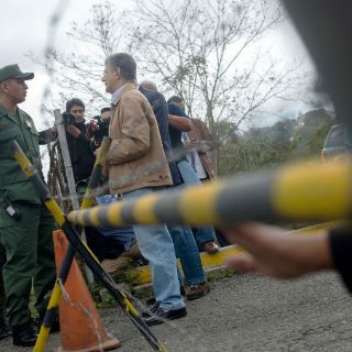 Impiden a Leopoldo López firmar referendo contra Maduro