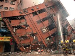 Autoridades preparan un presupuesto para financiar apoyar a los afectados y reconstruir las zonas afectadas. AFP / ARCHIVO