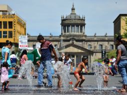 El meteorológico señala que se un sistema de alta presión sobre el territorio ocasiona el ambiente caluroso. EL INFORMADOR / ARCHIVO