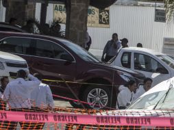 Los comerciantes atacan a los delincuentes y logran retener al menos a dos de ellos, además de volcar el auto donde viajaban. EL INFORMADOR / ARCHIVO