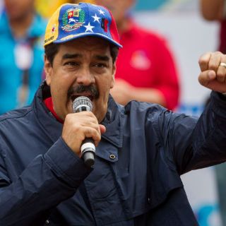 Maduro ordena a seguidores rebelarse si atentan en su contra