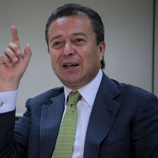 Camacho llama a reivindicar derechos de las mujeres