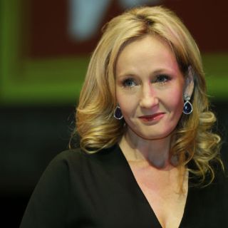 J. K. Rowling se disculpa por la muerte de 'Remus Lupin'