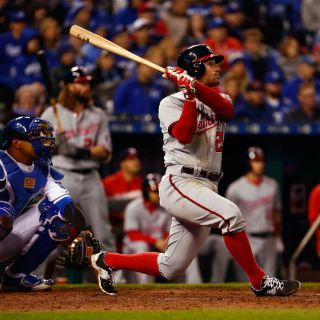 Oliver Pérez luce sensacional en victoria de los Nacionales