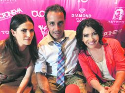 Talento. De izquierda a derecha: Karla Souza, Gustavo Loza y Mara Escalante durante su visita a Guadalajara. EL INFORMADOR / E. Barrera