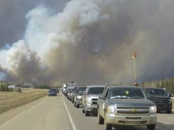 A pesar de la espectacularidad del incendio y la magnitud de la evacuación, las autoridades han señalado que no hay víctimas mortales. AP /