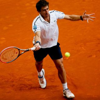 Cuevas remonta a Monfils en Masters de Madrid