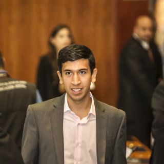 Ciudadanos ofrecen trabajo social, a cambio de eliminar fuero