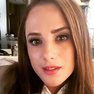 Betty Monroe decide raparse