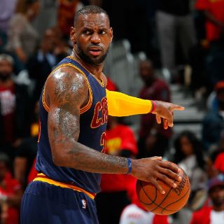 Frye lidera lluvia de triples en victoria de Cleveland