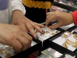 Se estima que 35% de las ventas son de bisutería con diseño, otro 30% piezas en oro y el resto la plata. EL INFORMADOR / ARCHIVO