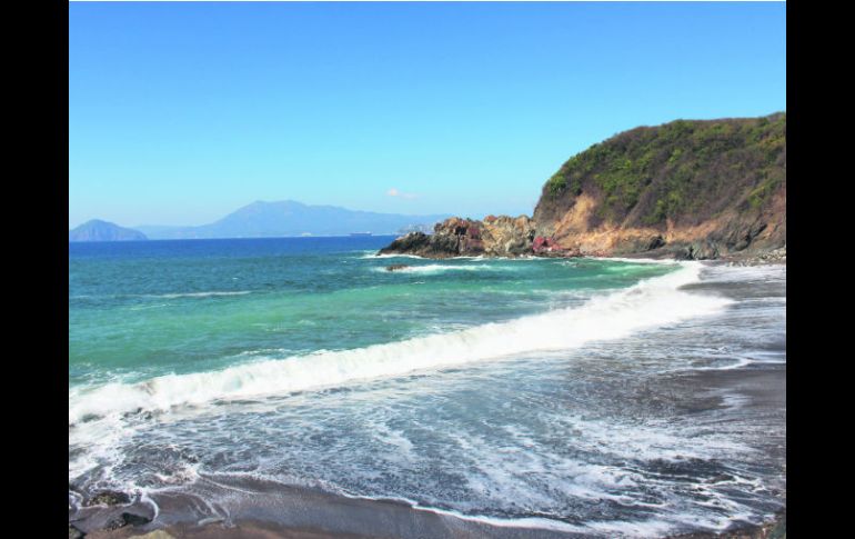 Un lienzo. Las pupilas se llenan con la belleza de esta playa. EL INFORMADOR / V. García Remus