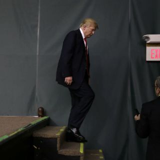 Republicanos, en crisis con victoria de Trump: diarios de EU