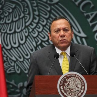 Zambrano llama a aumentar salario mínimo a 89.26 pesos