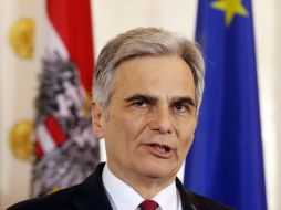 Werner Faymann durante una conferencia de prensa. AP / R. Zak