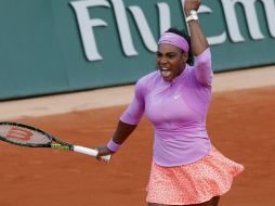 La estadounidense Serena Williams continúa como la líder del ranking con ocho mil 235 puntos. AP / ARCHIVO