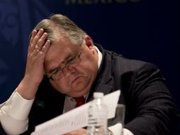 Tras la consulta entre los 30 miembros de bancos centrales, se decide dejar al gobernador del Banxico nuevamente en el cargo. AFP / ARCHIVO