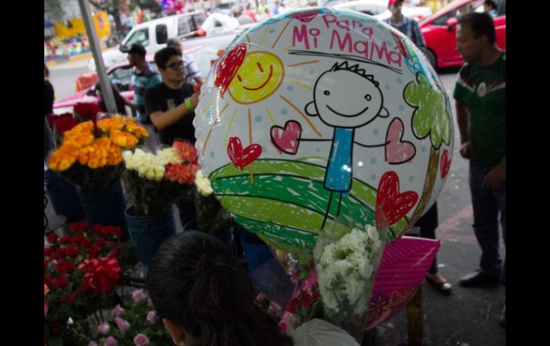 A pesar de que el Día de las Madres de un día importante en México, el año pasado 6.5 por ciento de mamás no lo celebraron. EL INFORMADOR / ARCHIVO