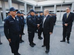 Al tomar protesta a los graduados, Enrique Alfaro anunció que próximamente se integrarán otros 150 elementos más. ESPECIAL / FLICKR / GuadalajaraGob