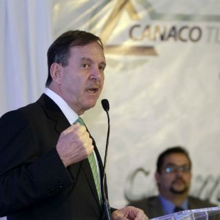 Norma para gasolinas es laxa, asegura la Concanaco