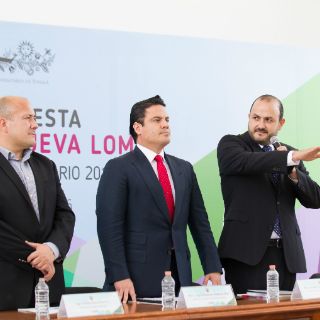 Villanueva toma protesta como nuevo rector de CUTonalá