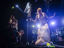 La vocalista de la banda afirma que su madre le enseño a ver la vida con ojos de amor. TWITTER / @JennyandMexicat