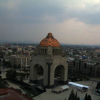 Instalan réplica de Capilla Sixtina en el Monumento a la Revolución