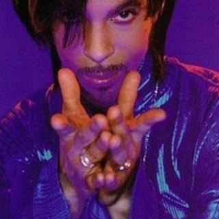 Preso asegura ser hijo de Prince