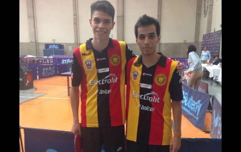 Diego y Fabio, ganadores de tenis de mesa. TWITTER / @udg_oficial