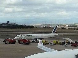 El impacto se produjo entre una parte de la cola del A320 y el extremo de un ala del 777. AP / ARCHIVO