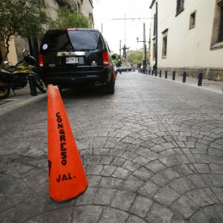 Diputados aceptan dejar cajones de estacionamiento