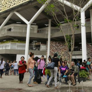 Locatarios del mercado Corona se resisten a mudanza