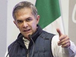 Barbosa afirmó que Mancera es el único que puede ser candidato al la Presidencia de la República, sino el PRD estará a la deriva. SUN / J. Nava