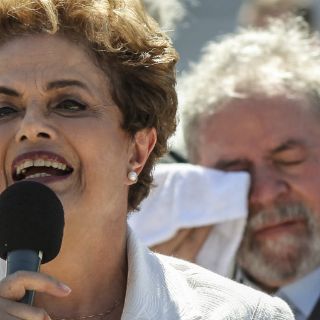 Temer asume presidencia de Brasil tras salida de Rousseff