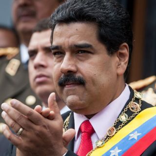 Maduro convoca a manifestación en apoyo a Rousseff