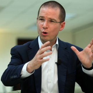 Anaya exige a Beltrones disculpa pública a Cabeza de Vaca