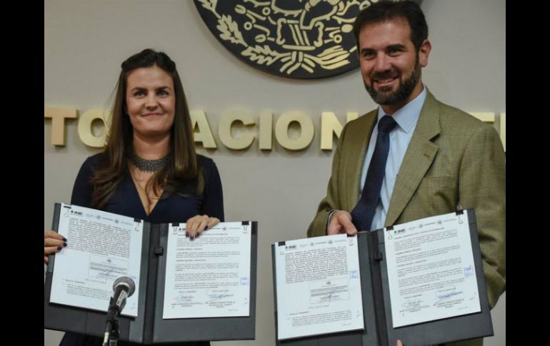 El INE y la Conapdres firmaron el convenio para combatir patrones de exclusión. TWITTER / @CONAPRED