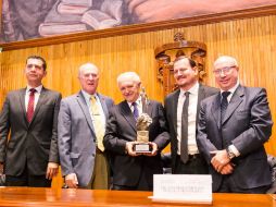 El galardonado se ha caracterizado por haber realizado diversas investigaciones científicas sobre el medio ambiente. EL INFORMADOR / P. Franco