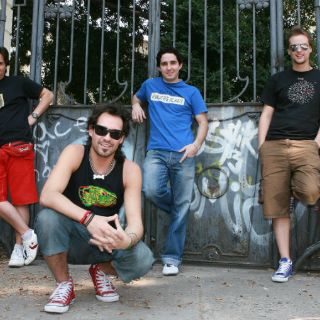 Los Caligaris cumplen lo que prometen